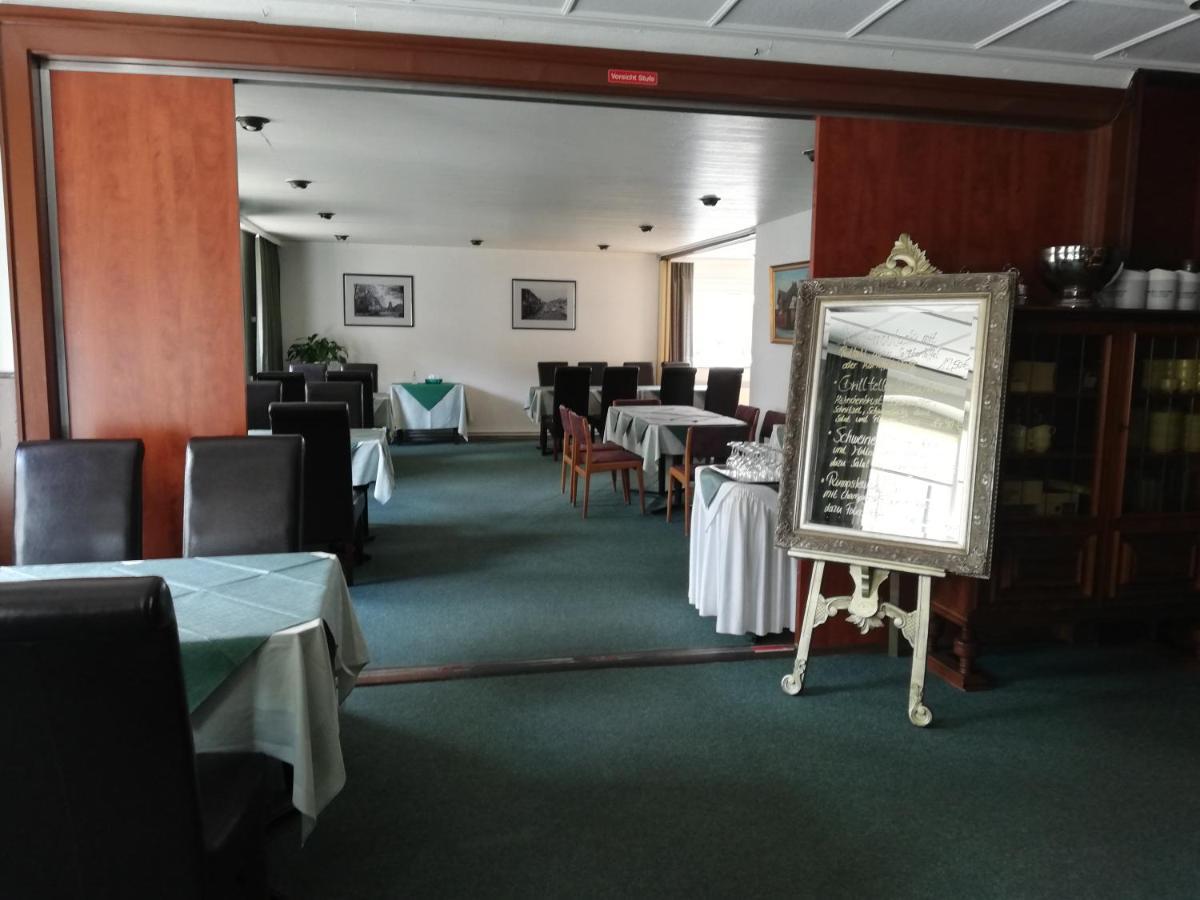 Hotel Dorfschaenke Бюдельсдорф Экстерьер фото